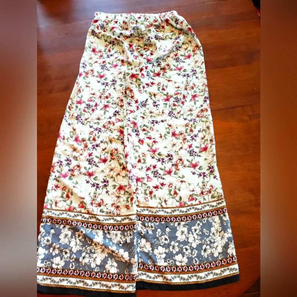 MIAMI M beige green purple red and black floral design with a blue border at hem